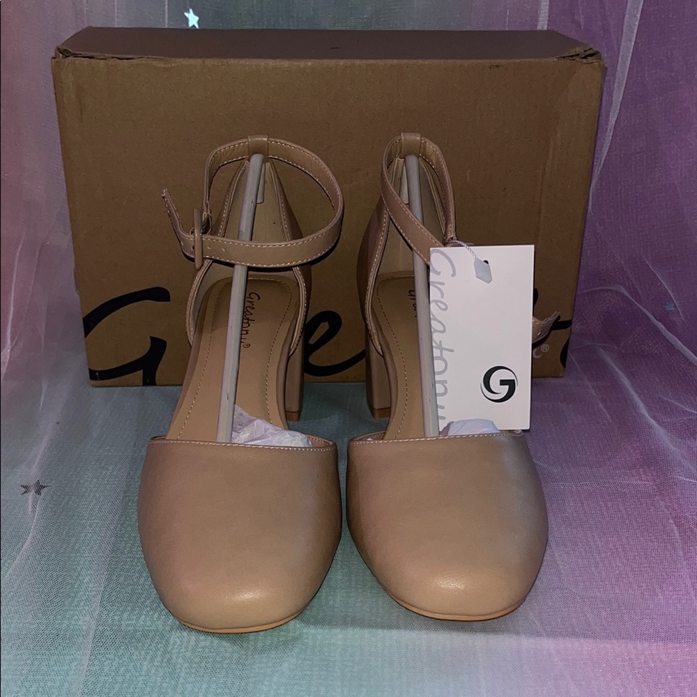 Greatonu Women's Beige Block Heels